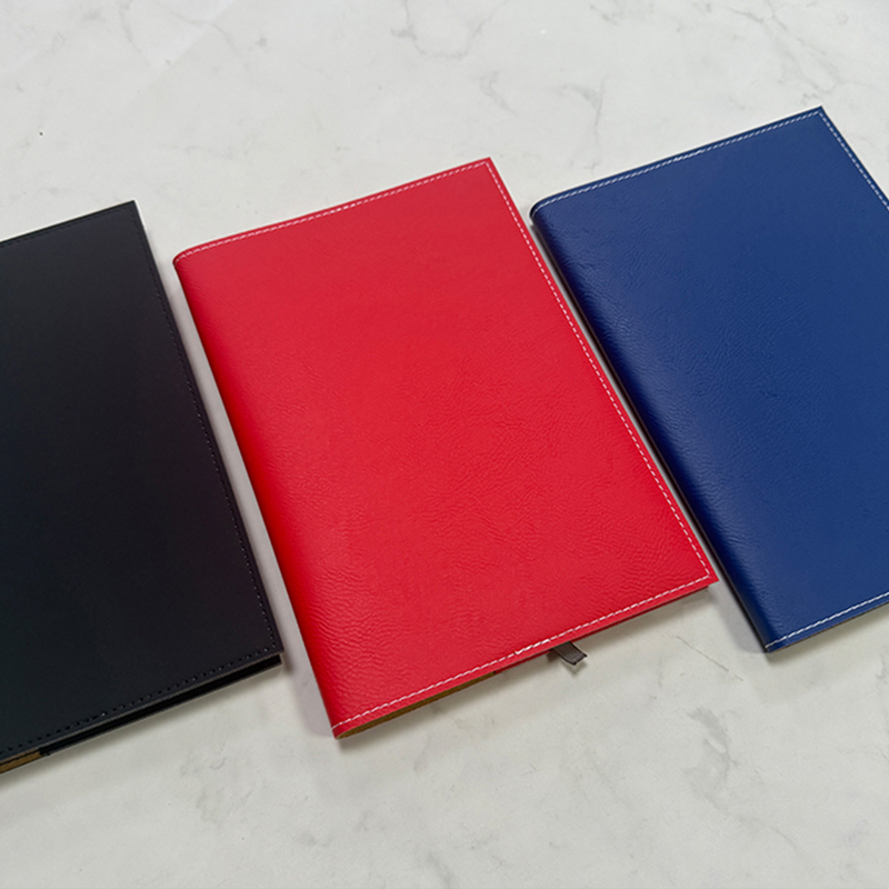 Laserovateľný koženkový vymeniteľný notebook